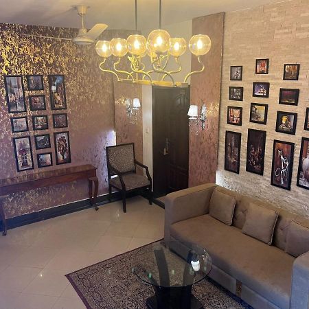 Shelton Hotel Rawalpindi Exterior foto