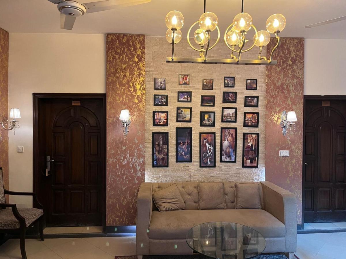 Shelton Hotel Rawalpindi Exterior foto